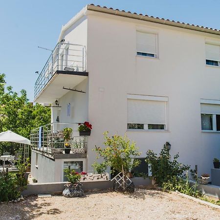 Appartamento Ella Rogoznica  Esterno foto